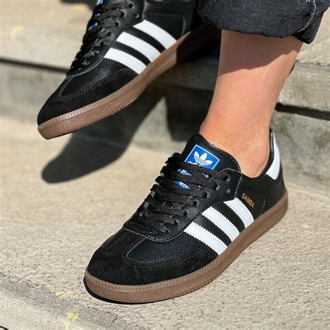 adidas sambas sneakers